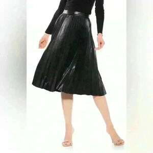 Marc New York, Andrew Mark, Black Pleather Skirt Size Met